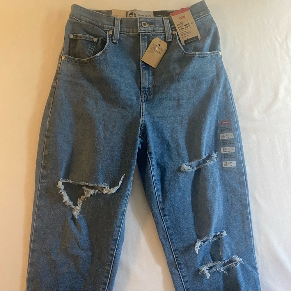 Levis SilverTab High Waisted Mom Jeans Womens 28x26 Tapered Distressed Holes